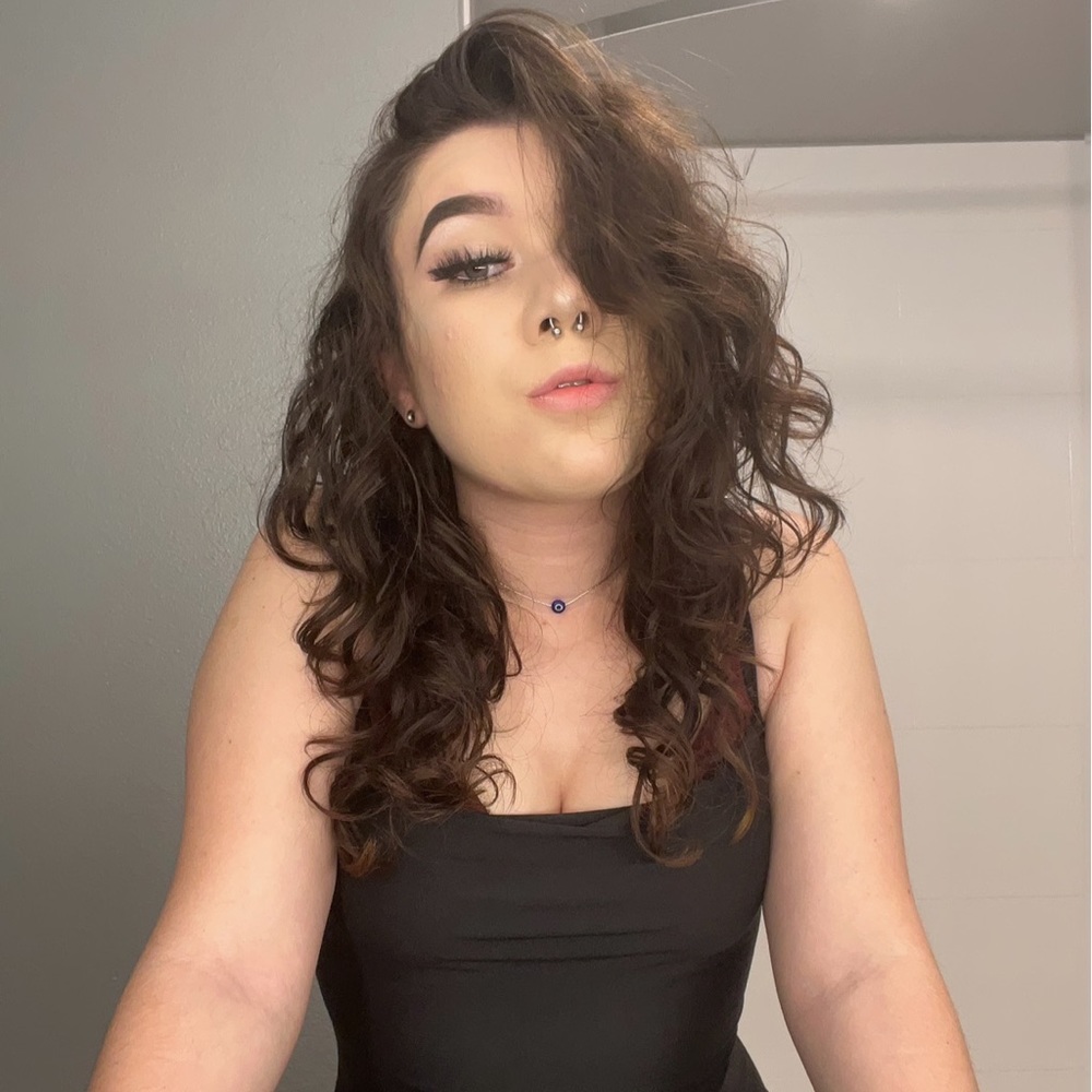 Meet your Posher, Hannah